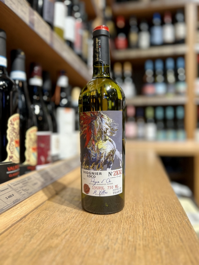 Вино сортовое выдержанное сухое белое «Крэн Д Ор Вионье Коко» Вино сортовое выдержанное сухое белое «Крэн Д Ор Вионье Коко»