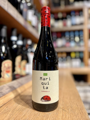 Вино "Марикита Темпранильо" красное сухое