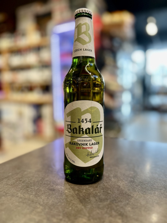 Пиво Бакалар холодного охмеления светлое бут.0,5