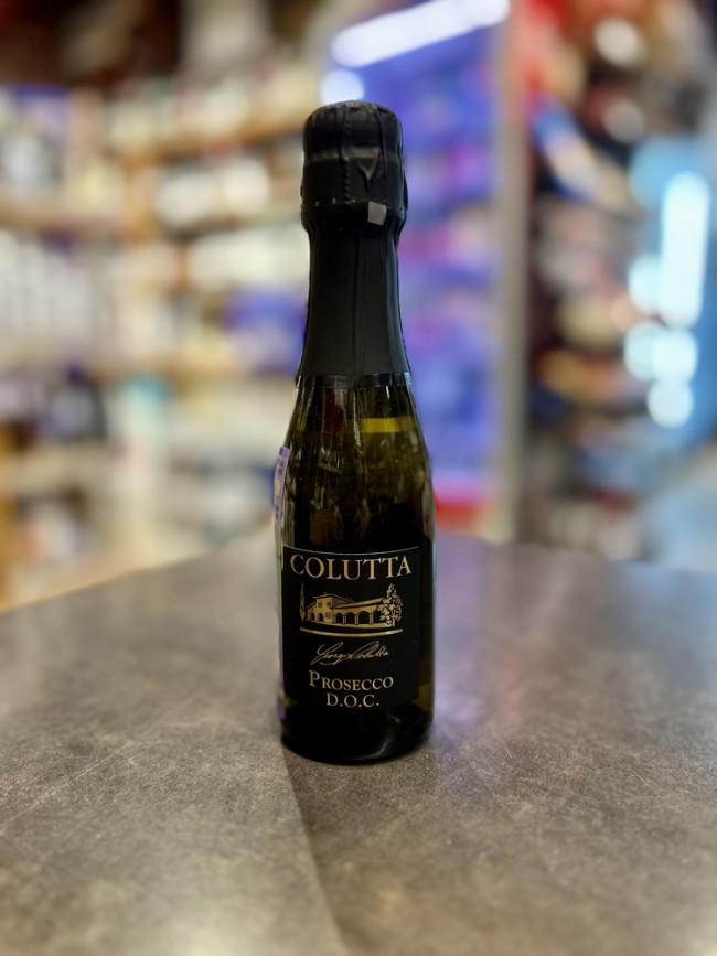 Просекко ДОК Колютта брют белое Вино игристое выдержанное Просекко ДОК Колютта брют белое Вино игристое выдержанное