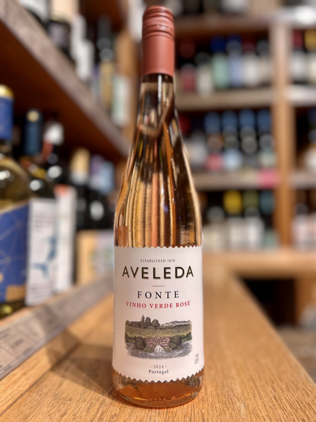 Вино "Авеледа Фонте" розовое полусухое Вино "Авеледа Фонте" розовое полусухое