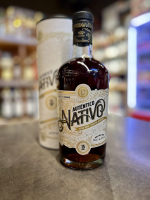 Ром выдержанный "Аутентико Нативо Спешл Резерв 15 лет"