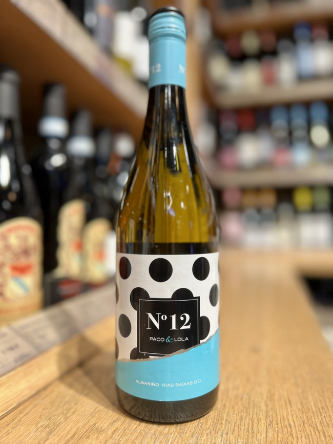 Альбариньо Риас Байшас №12 Пако энд Лола Вино сортовое ординарное региона Галисия белое полусухое