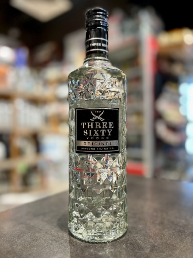 Водка особая "Три Сиксти Ориджинал"