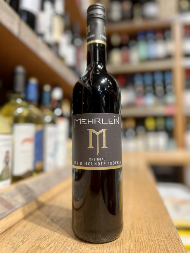 Мерлайн Шпетбургундер Рейнгау QbA троккен красно Вино с ЗНМП Мерлайн Шпетбургундер Рейнгау QbA троккен красно Вино с ЗНМП