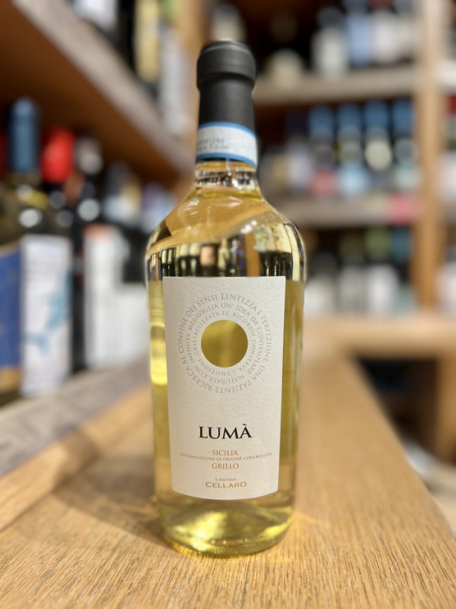 Вино сортовое ординарное региона Сицилия белое сухое Грилло Лума Вино сортовое ординарное региона Сицилия белое сухое Грилло Лума