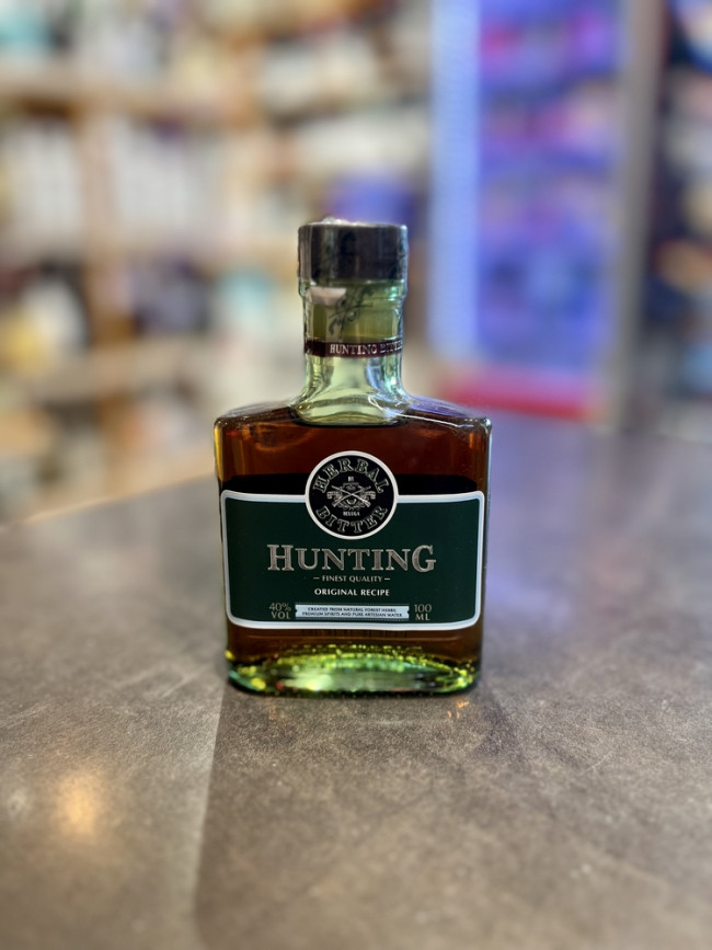 "ХАНТИНГ ТРАВЯНОЙ" 100 мл Ликер десертный "ХАНТИНГ ТРАВЯНОЙ" 100 мл Ликер десертный