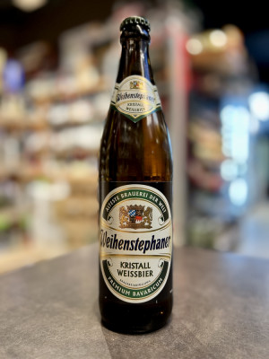 Пиво светлое пастеризованное фильтрованное "Вайнштефан Кристал Вайсбир" Пиво светлое пастеризованное фильтрованное "Вайнштефан Кристал Вайсбир"