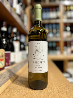 Вино ординарное белое сухое ДОК Сицилия "Планета Ла Сегрета Иль Бьянко"