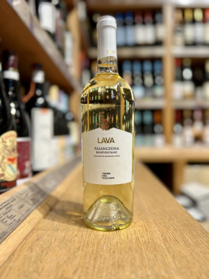 Вино сортовое ординарное региона Кампания белое сухое Фалангина Беневентано Лава Терре Дель Вулкано