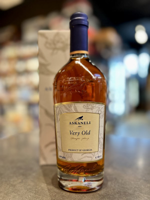 Коньяк грузинский ординарный пятилетний "АСКАНЕЛИ ВЕРИ ОЛД"
