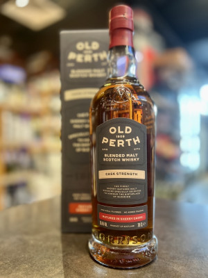 Виски шотландский солодовый купажированный "Олд Перф Стренс"