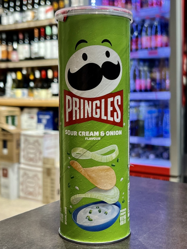 Чипсы Pringles Со вкусом сметаны и лука 110г Китай Чипсы Pringles Со вкусом сметаны и лука 110г Китай