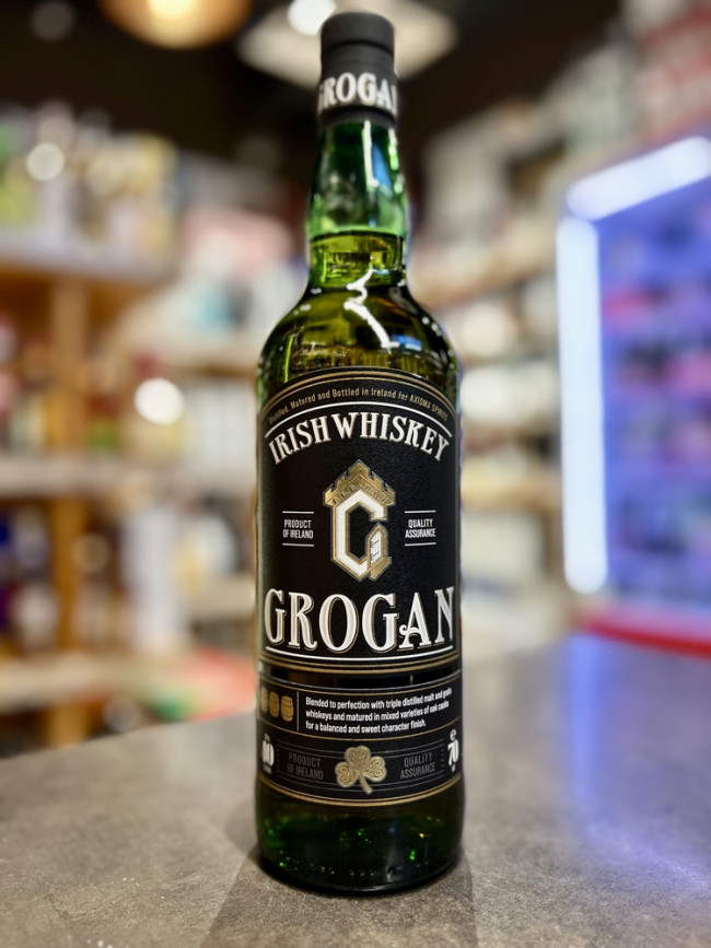 Виски ирландский купажированный "Гроган" Виски ирландский купажированный "Гроган"