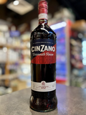 "Чинзано Россо" Виноградосодержащий напиток из виноградного сырья сладкий красный