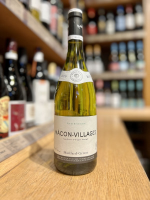 Вино защищенного наименования места происхождения сухое белое, категории АОП, региона Бургундия "МАКОН-ВИЛЛЯЖ"