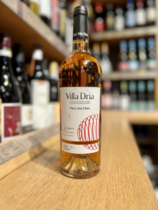 Вилла Дриа Флёр де Фе                                 Villa Dria Fleur des Fees