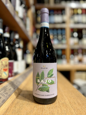 Вино «иЛаури Байо Монтепульчано д'Абруццо» красное сухое