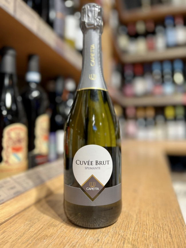 Вино игристое брют белое "Брют Капетта"