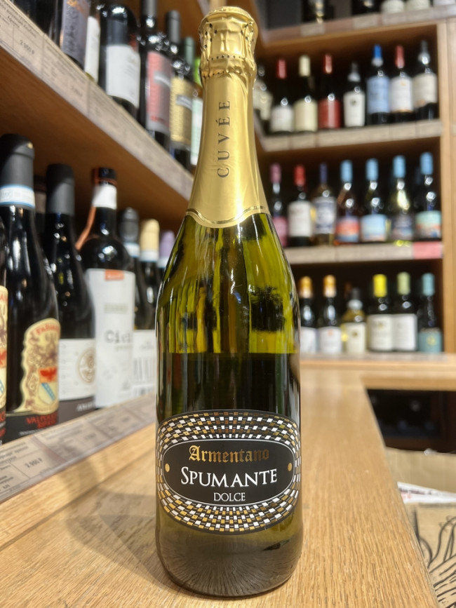Вино игристое сладкое белое "Арментано Спуманте Дольче"