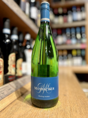 Вино сортовое ординарное сухое белое Квалитетсвайн (КбА) регион Пфальц "Мосбахер Рислинг трокен"