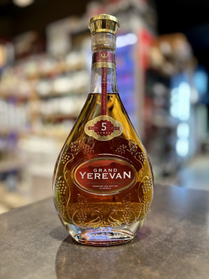 Коньяк армянский ординарный пятилетний "ГРАНД ЕРЕВАН"