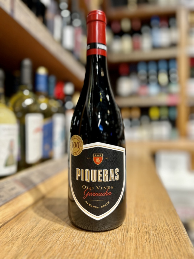 "Пикерас Олд Вайнс Гарнача" Вино сортовое выдержанное сухое красное, ДО регион Альманса