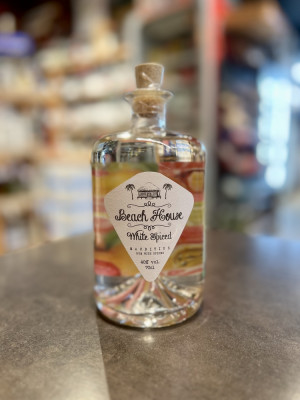 "Бич Хауз Белый Спайсед Мауришиус Ром" Прочий напиток спиртной