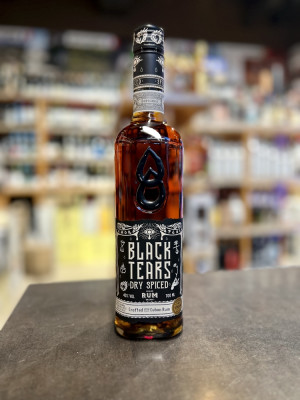 Спиртной напиток прочий Крепкий спиртной напиток на основе рома «Блэк Тирс Спайсд»