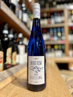 Вино "Блю Фиш Рислинг" белое полусухое