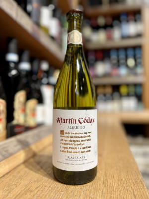 Вино сортовое сухое белое, ДО регион Риас Байшас (Галисия) "Мартин Кодакс Альбариньо"