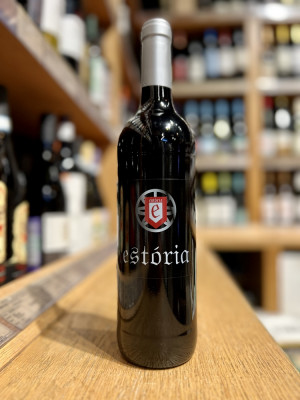 Вино красное сухое "Эстория"