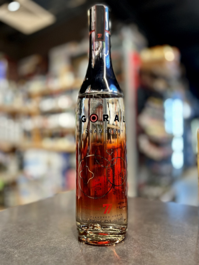 Водка особая "ГОРАЛ МАСТЕР КРЕНБЕРРИ"