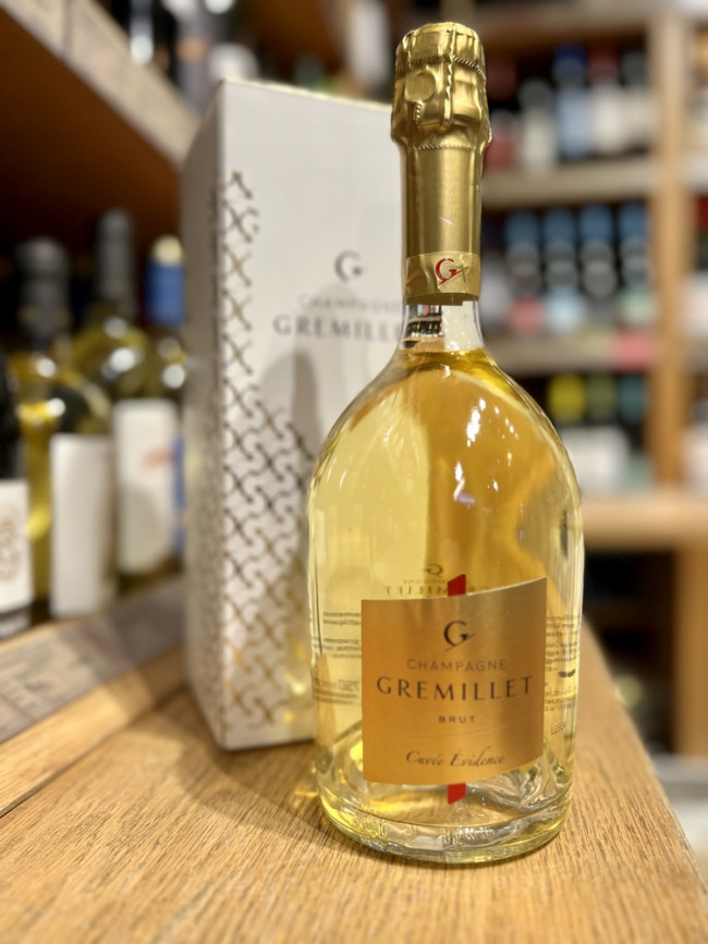 Вино игристое выдержанное сортовое брют белое «Грёмилле Кюве Эвиданс»