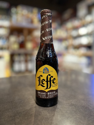 Пиво темное пастеризованное фильтрованное «ЛЕФФЕ БРЮН»
