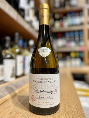 «ВИНЬОБЛЬ ВЕЛЛАС ШАРДОНЕ БЛЕНД 52» Вино сортовое ординарное сухое белое «ВИНЬОБЛЬ ВЕЛЛАС ШАРДОНЕ БЛЕНД 52» Вино сортовое ординарное сухое белое