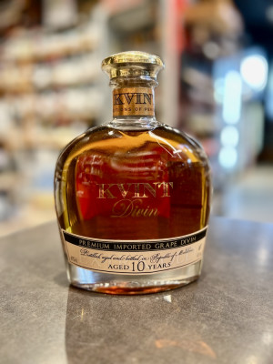 Коньяк Дивин марочный старый (КС) «КВИНТ» возраст 10 лет