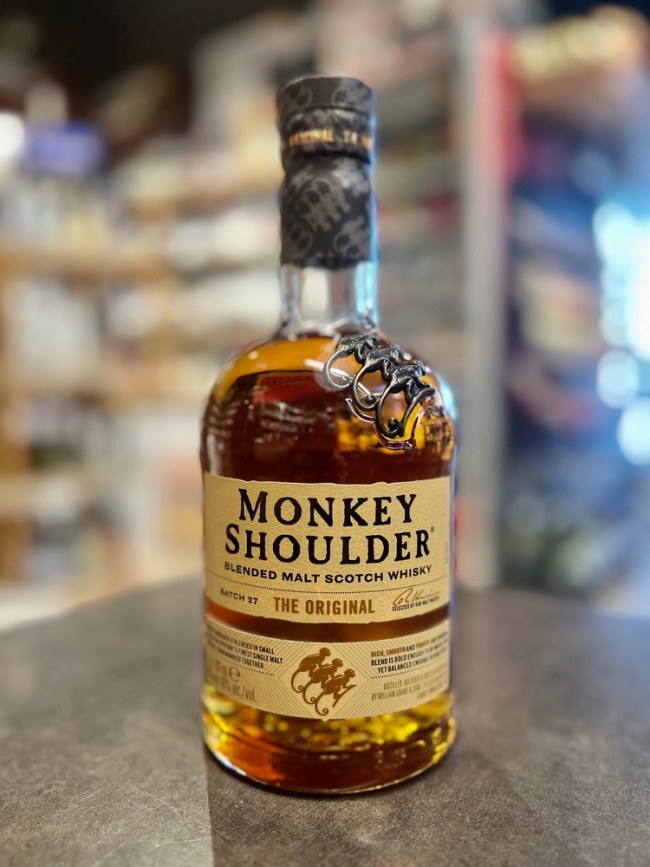 Виски шотландский солодовый купажированный «Манки Шолдер Ориджинал» Виски шотландский солодовый купажированный «Манки Шолдер Ориджинал»