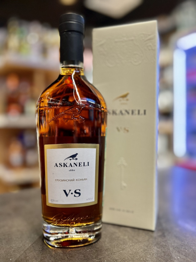 Коньяк грузинский ординарный "АСКАНЕЛИ ВС" пятилетний Коньяк грузинский ординарный "АСКАНЕЛИ ВС" пятилетний